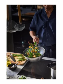 All Steel-wokkipannu 28 cm