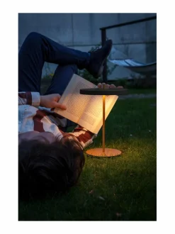 Asteria Move -pöytävalaisin