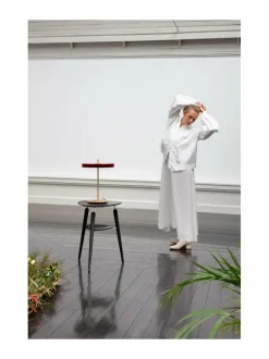 Asteria-pöytävalaisin