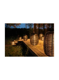 Aurinkokennovalaisin Tika 41 cm, musta