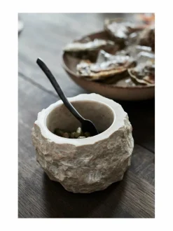 Batu-pöytäkynttilänjalka