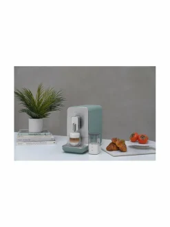 BCC13BLMEU- täysautomaattinen kahvikone ja maidonvaahdotin