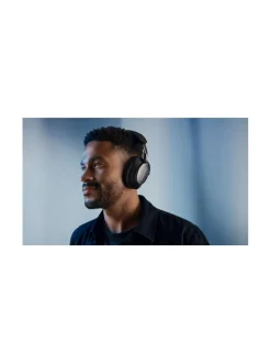 B&W PX8 vastamelukuulokkeet, musta