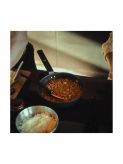 Hard Face Sauté -paistinpannu kannella, 24 cm