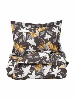 Iris-satiinipussilakana