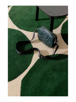 Isot Kivet -villamatto