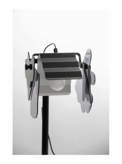 Kukkapuro Perhonen -pöytävalaisin