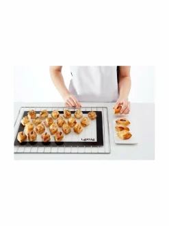 Leivonta-/paistoalusta