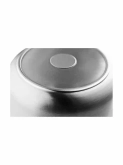 Liquid Lounge - jääastia jääpalakauhalla