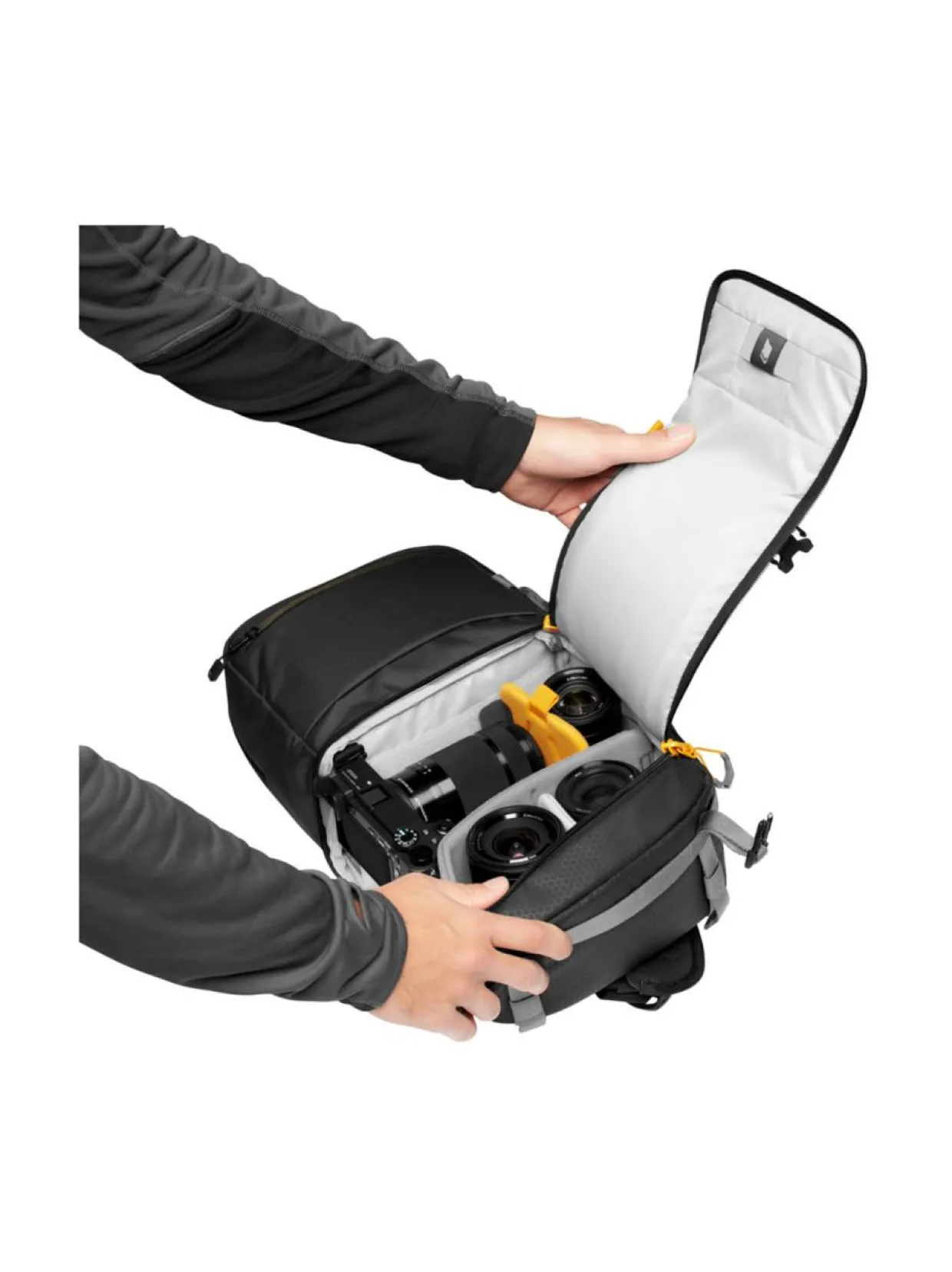 Lowepro Slingshot SL 250 AW III kameralaukku - Musta