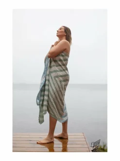 Metsälampi-pellavapyyhe