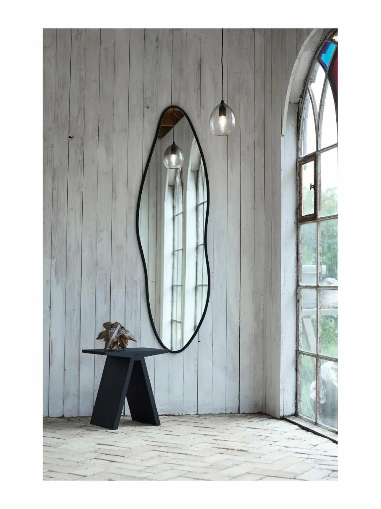 Michigan L -seinäpeili 50 x 166 cm