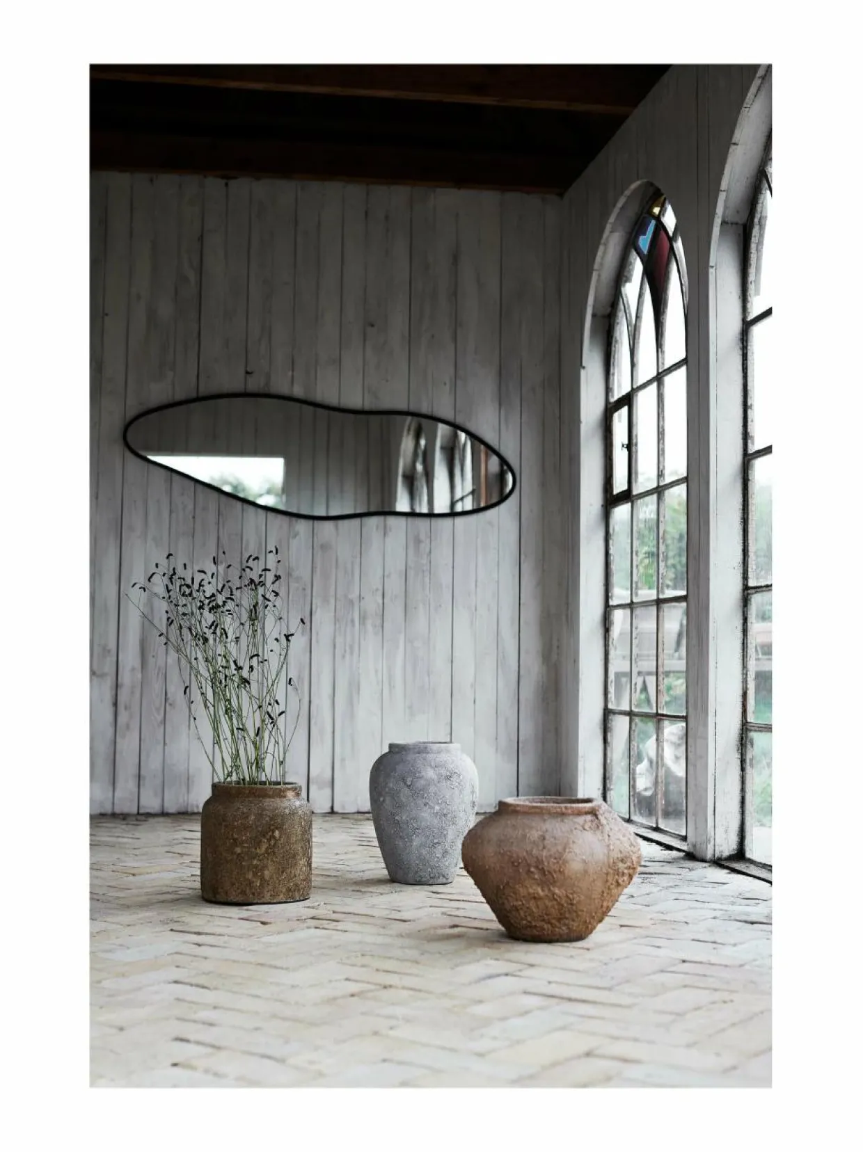 Michigan L -seinäpeili 50 x 166 cm