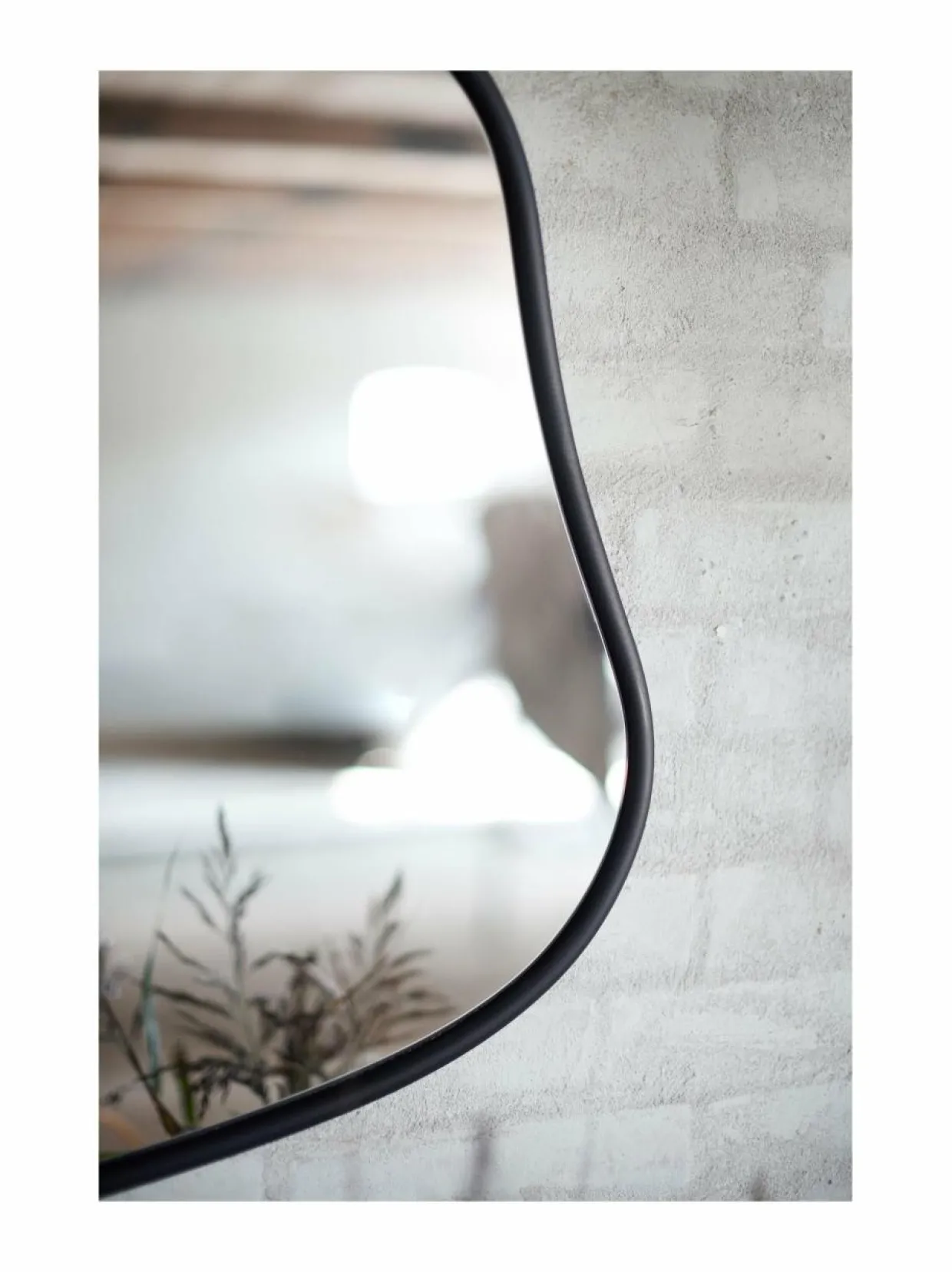 Michigan M -seinäpeili