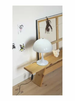 Panthella 250 -pöytävalaisin 33,5 x 25 x 25 cm