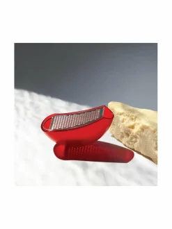 Parmenide-parmesaaniraastin