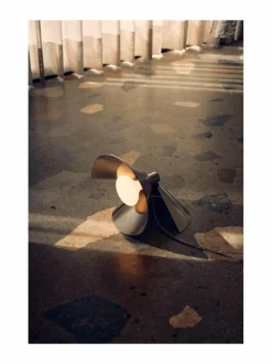 Peel-pöytävalaisin