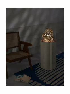 Pilke Signature 28 -pöytävalaisin