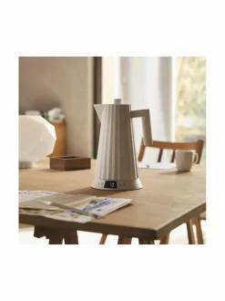 Plissé-vedenkeitin lämpötilansäädöllä 1,7 l