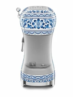 Smeg x Dolce & Gabbana "Blu Mediterraneo" -käsikäyttöinen espressokone