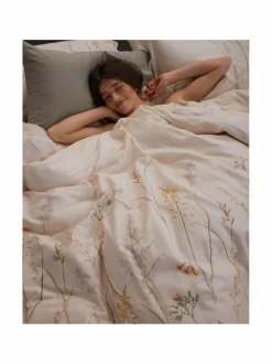 Soothing dreams -satiinipussilakanasetti