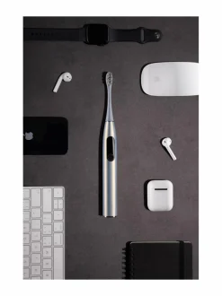 X Pro Digital -sähköhammasharjapakkaus